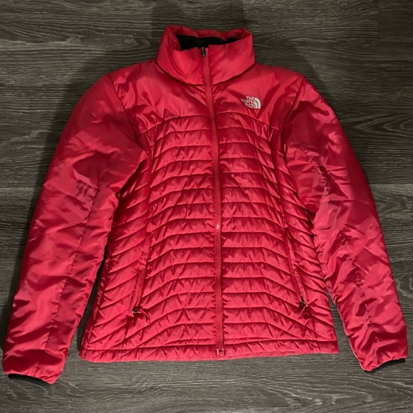 The North Face Jackets & Blazers - North Face Pink Women’s Jacket